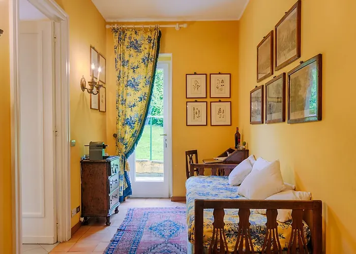 La Casanova Bed & Breakfast